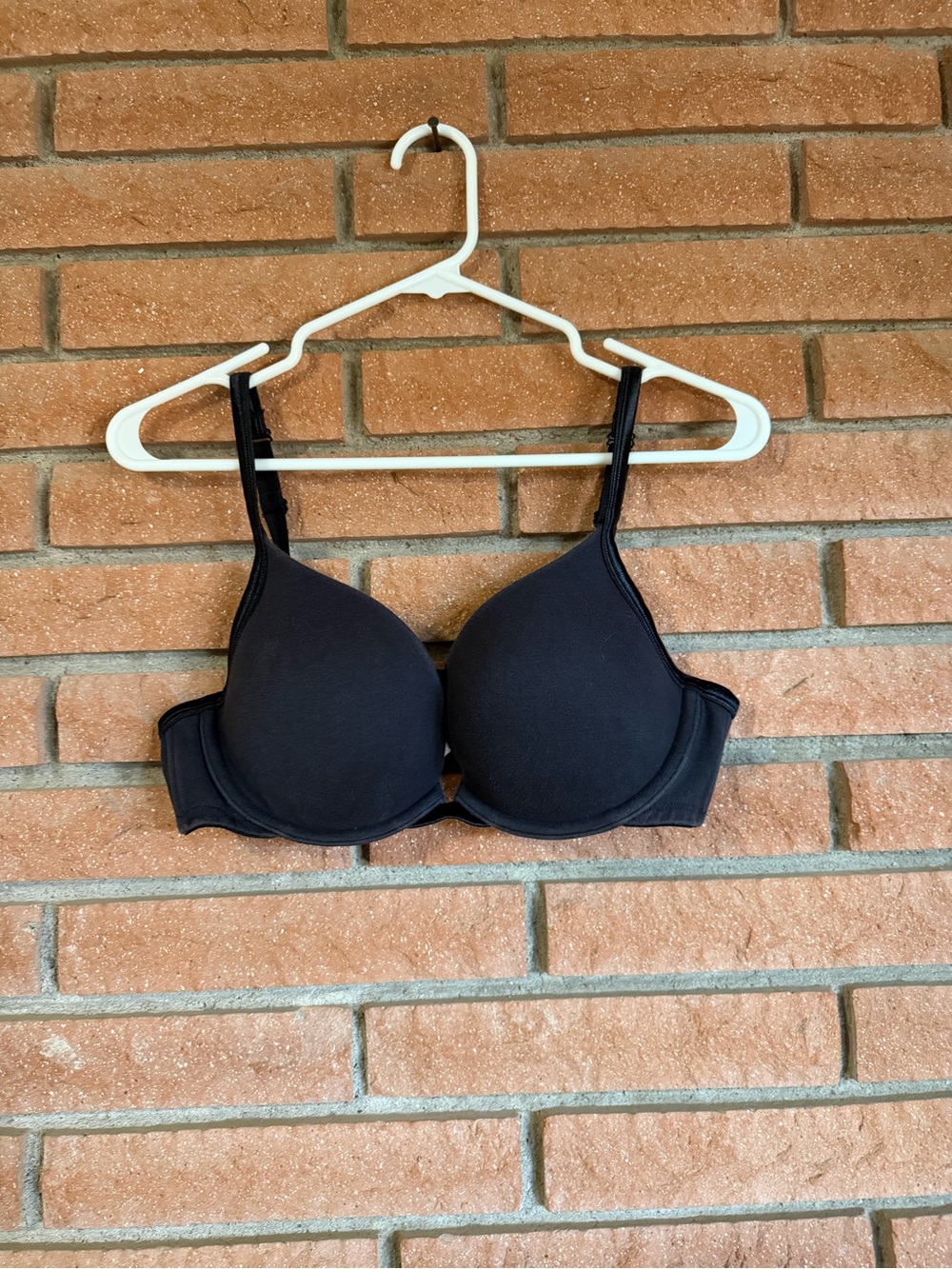 Cacique Black T-Shirt Bra with Light Padding